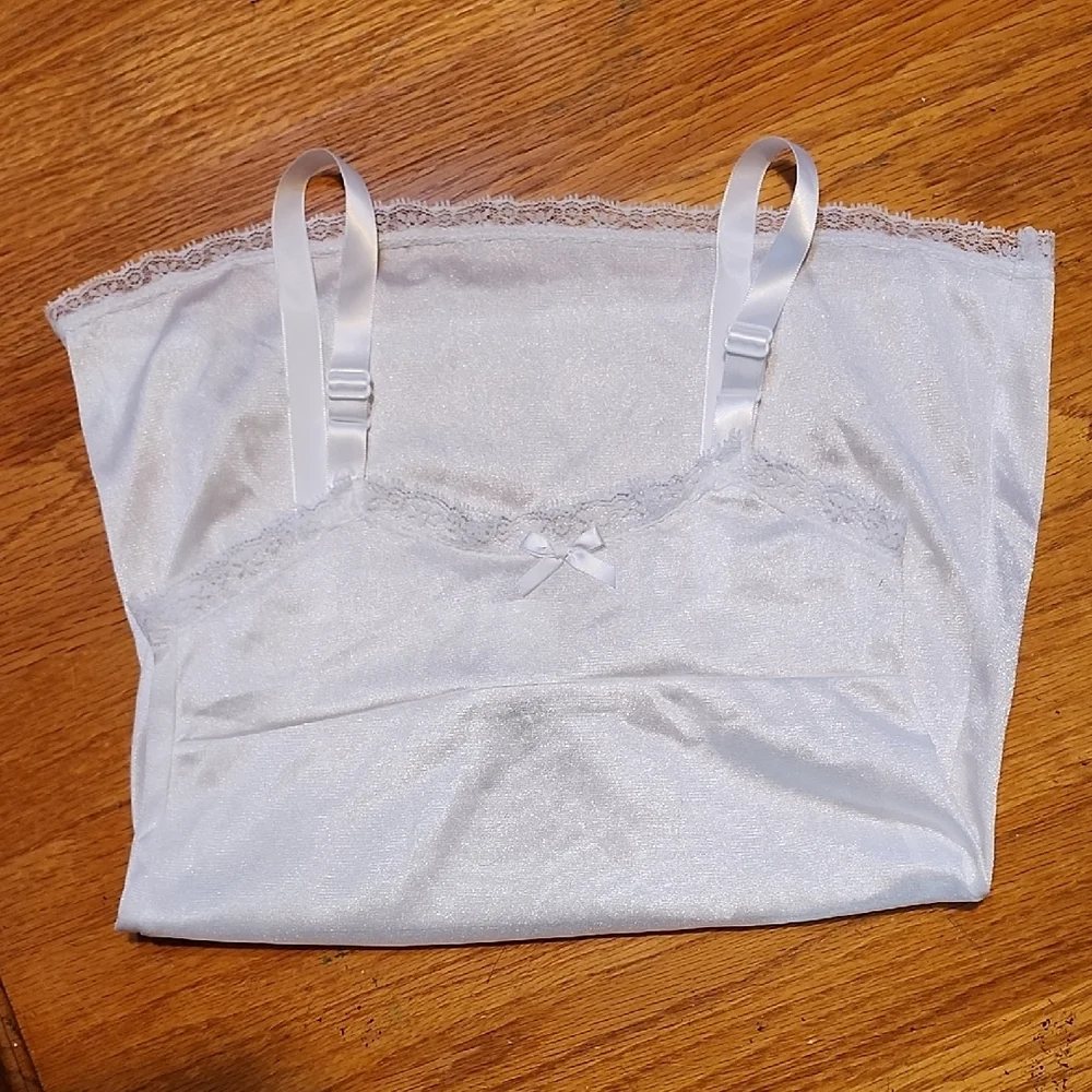 Little Girls toddler baby, size 4 adjustable slip under garment nylon White bow